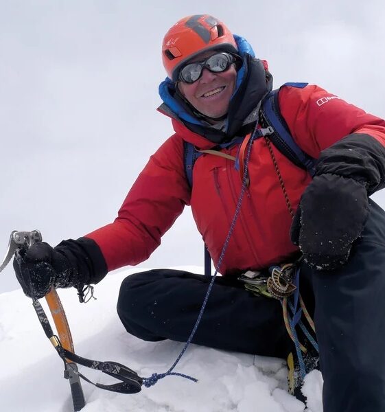 Alternative view of Eternal Alpinist
